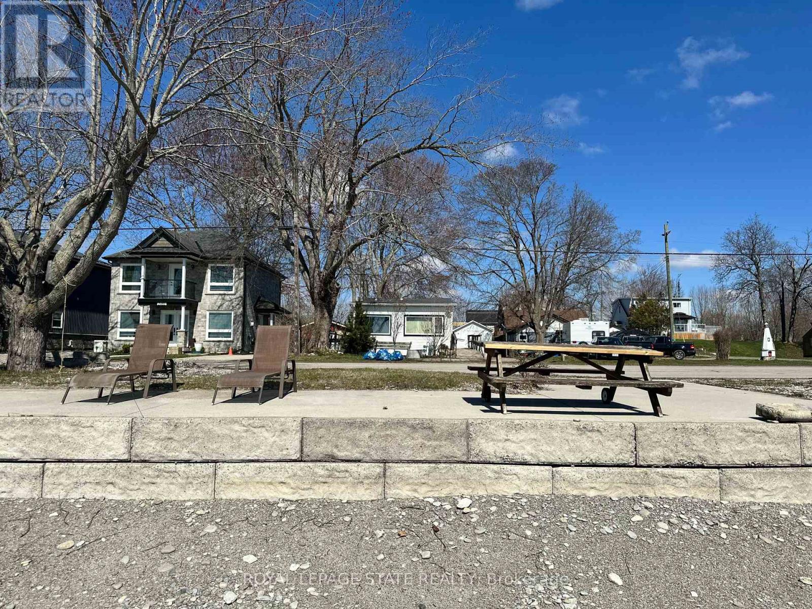 2483 NORTH SHORE DRIVE