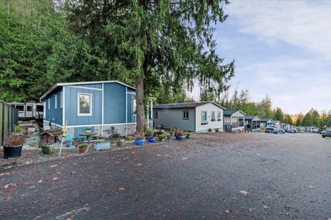 60 53480 BRIDAL FALLS ROAD|Bridal Falls Rosedale BC V0X1X1