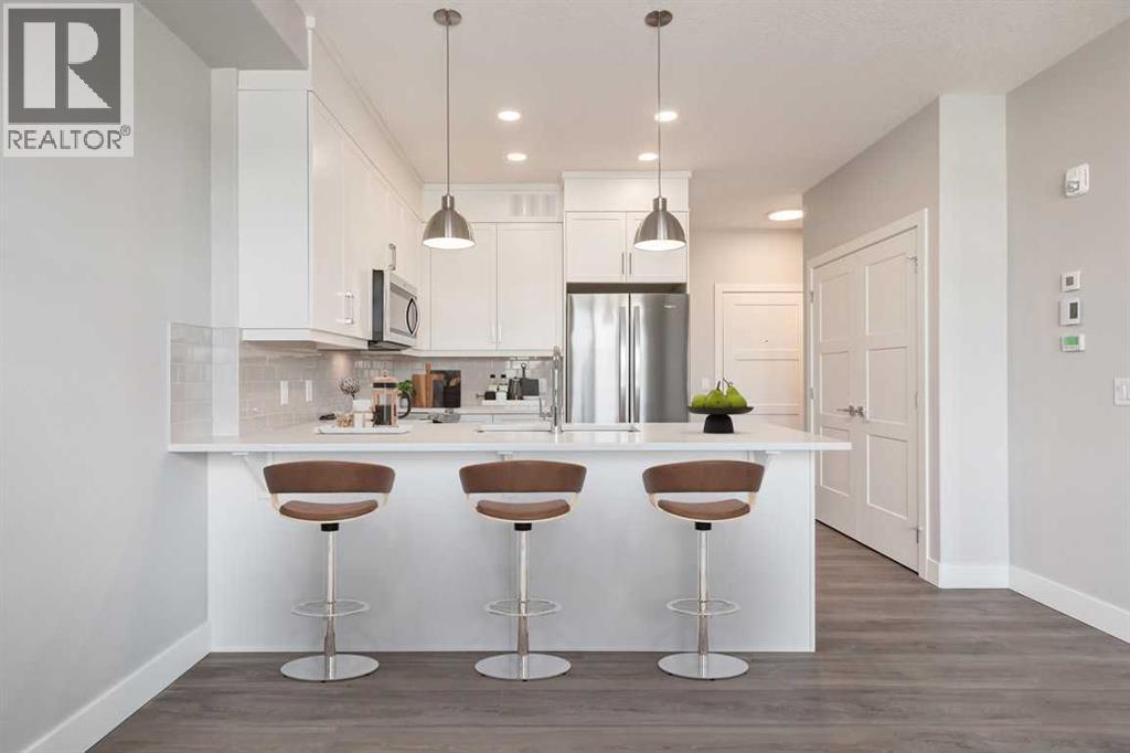 1114, 110 Greenbriar Place NW