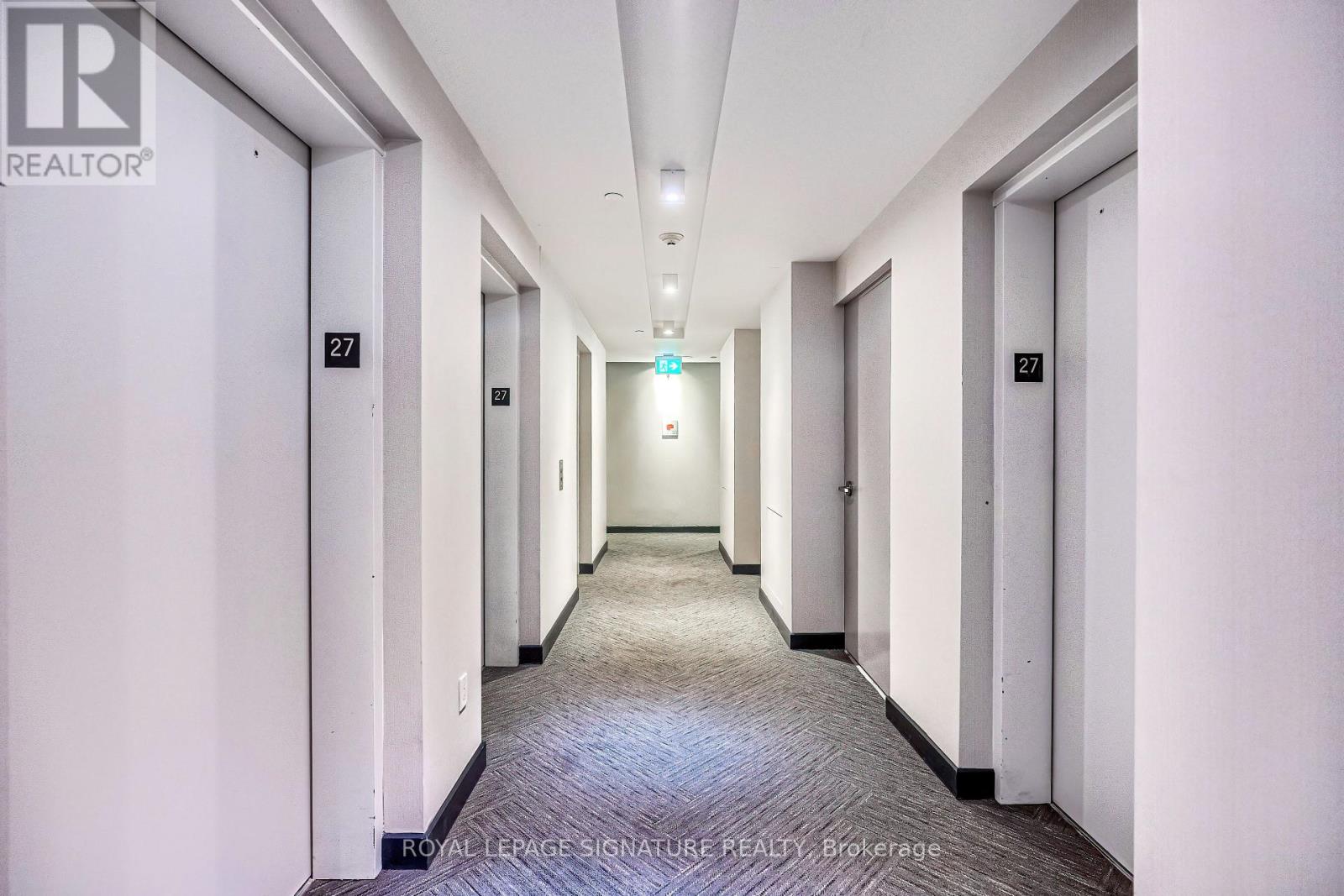 2705 - 8 EGLINTON AVENUE E