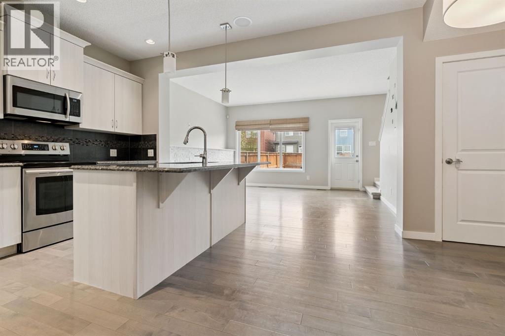 44 Legacy Reach Manor SE