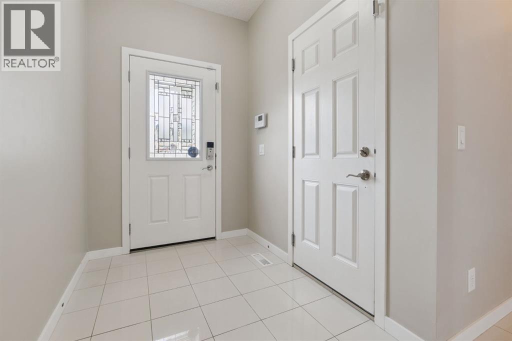 44 Legacy Reach Manor SE