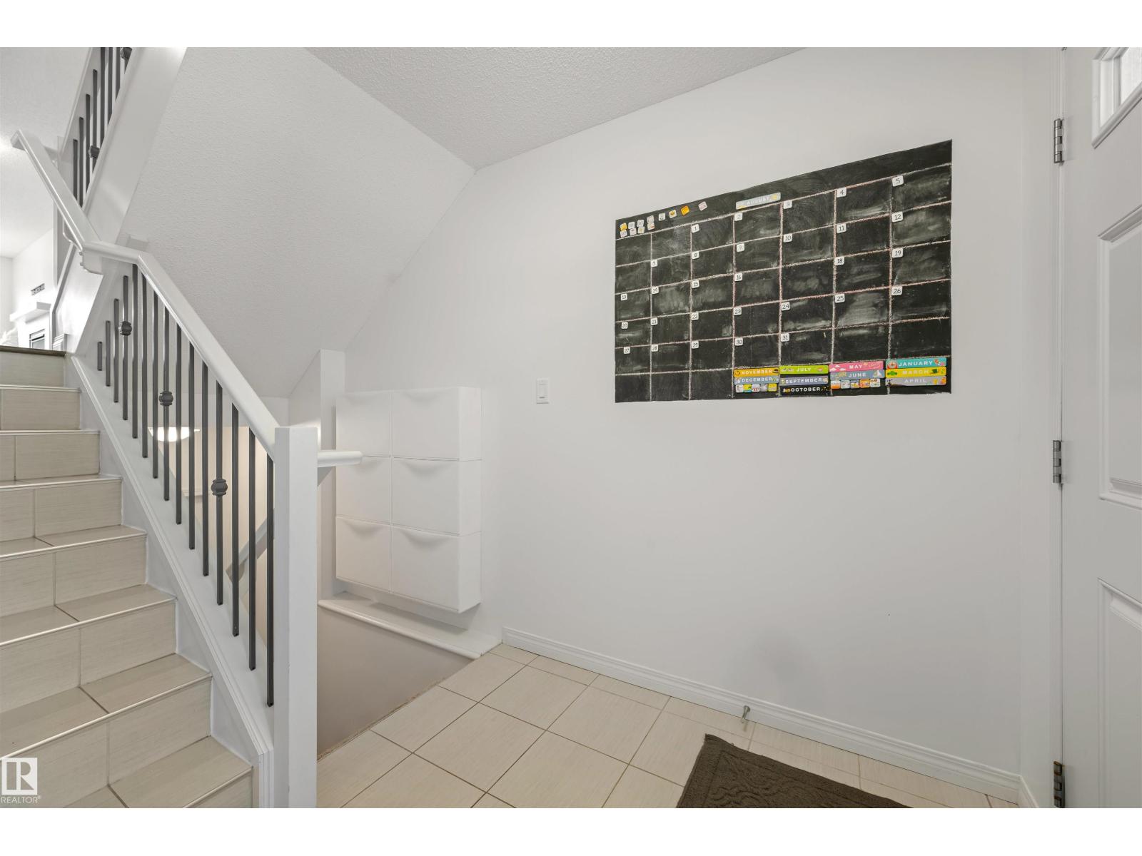 4669 CRABAPPLE RU SW