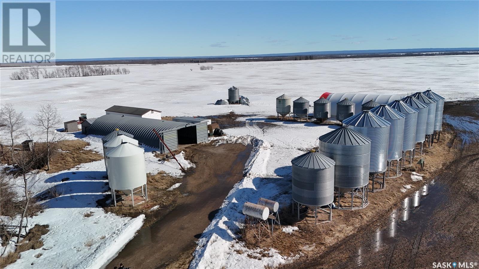 LOZINSKI LAND