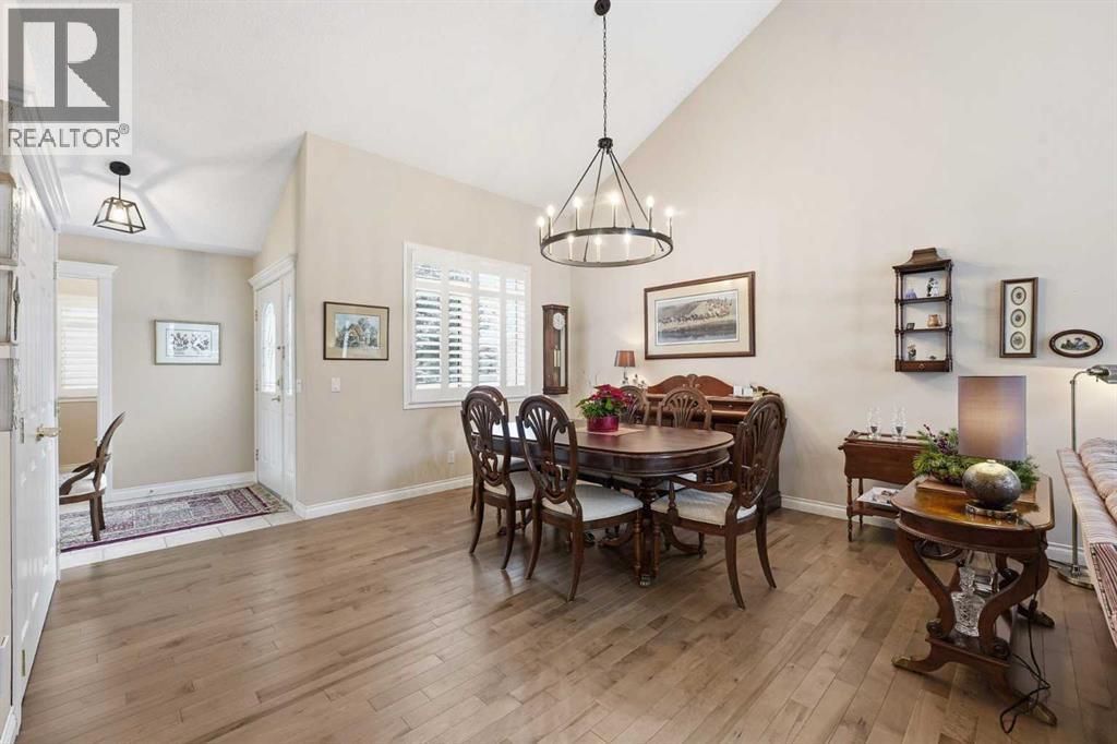 39 Varsity Estates Park NW