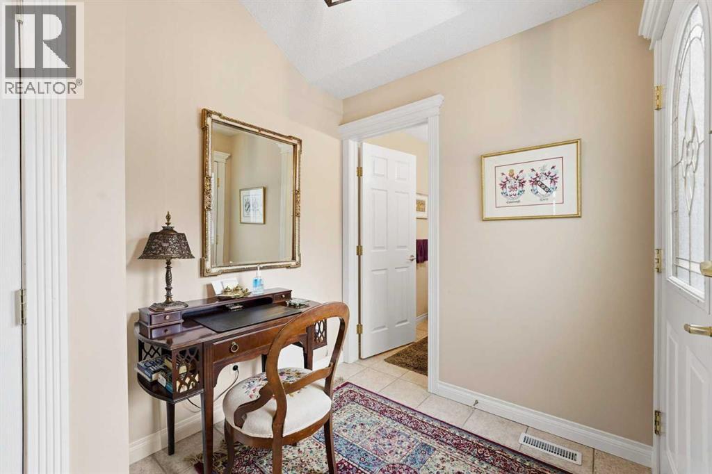 39 Varsity Estates Park NW