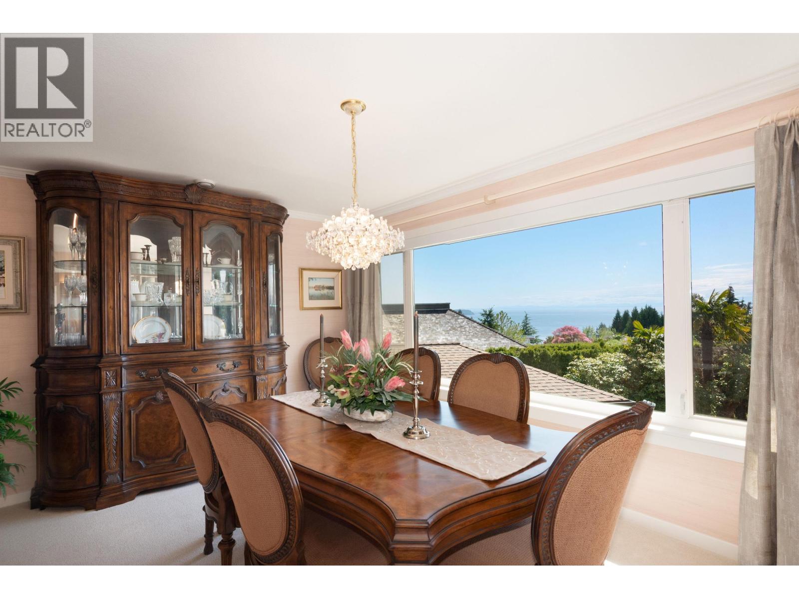 4228 ROCKRIDGE CRESCENT