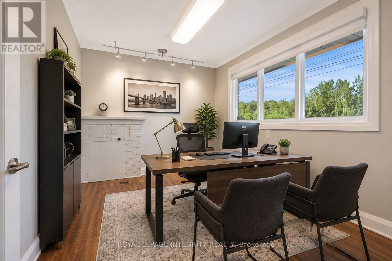 1443 WOODROFFE AVENUE