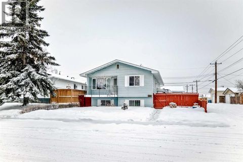 791 Penbrooke Road SE Calgary AB T2A3T4