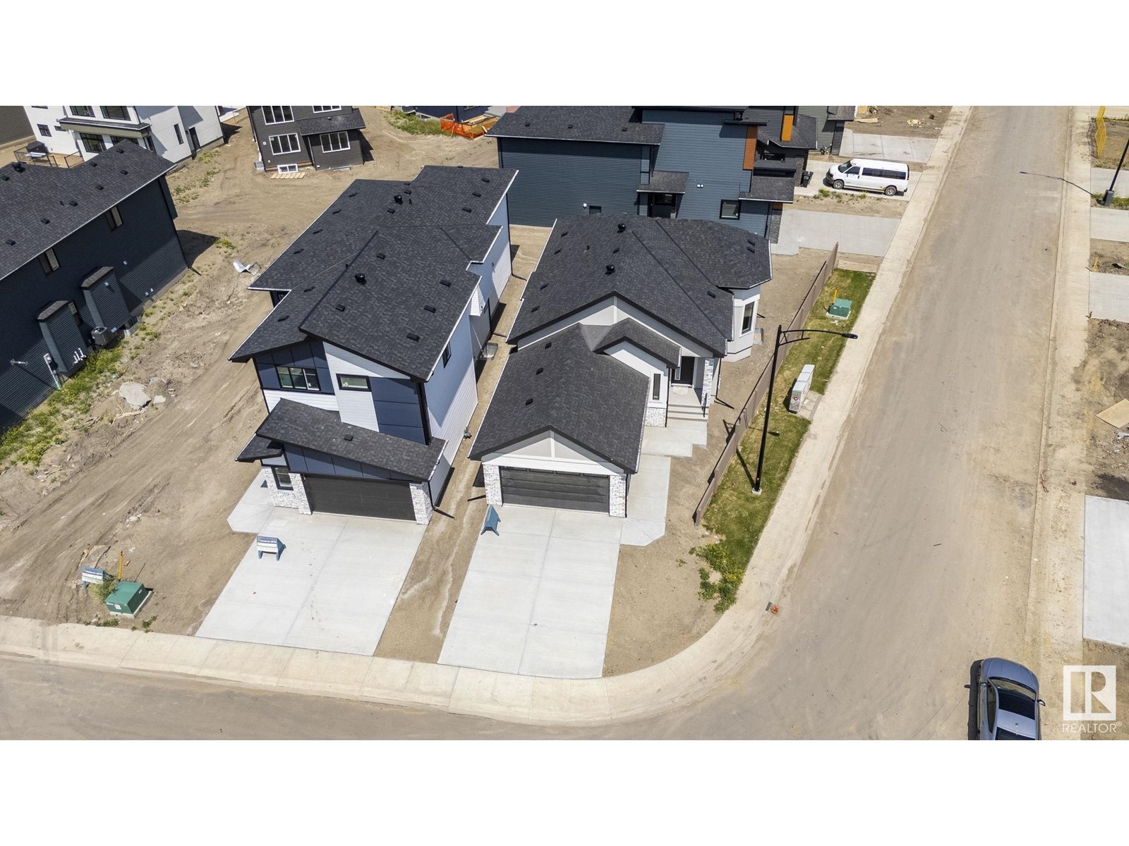 296 165 AV NE