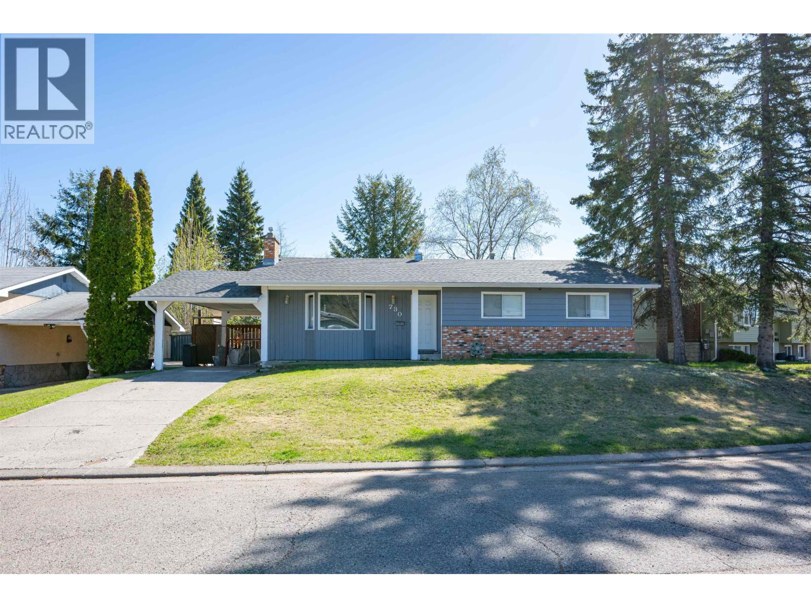 730 FAULKNER CRESCENT