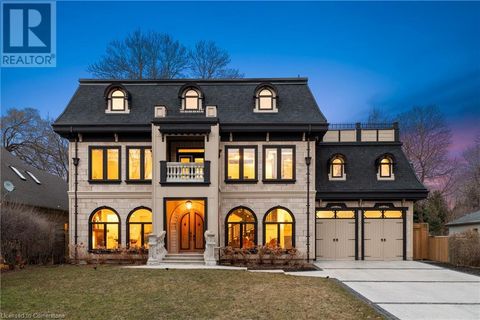 23 CAMERON Drive Ancaster ON L9G2L4