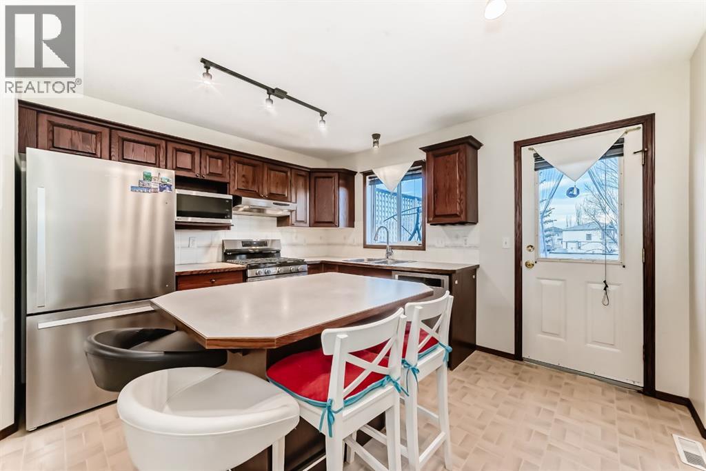 3708 Douglas Ridge Way SE