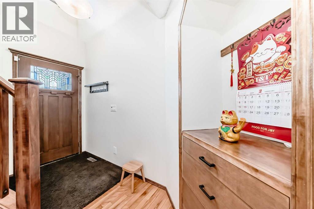 7 Tuscany Ridge Crescent NW