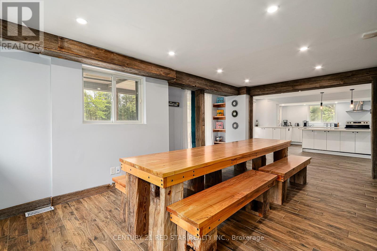 112 NORDIC ROAD