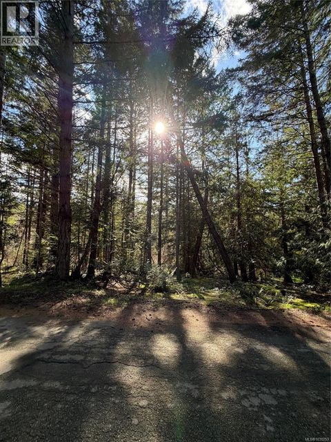 2359 Kendall Rd Nanaimo BC V9X1W8