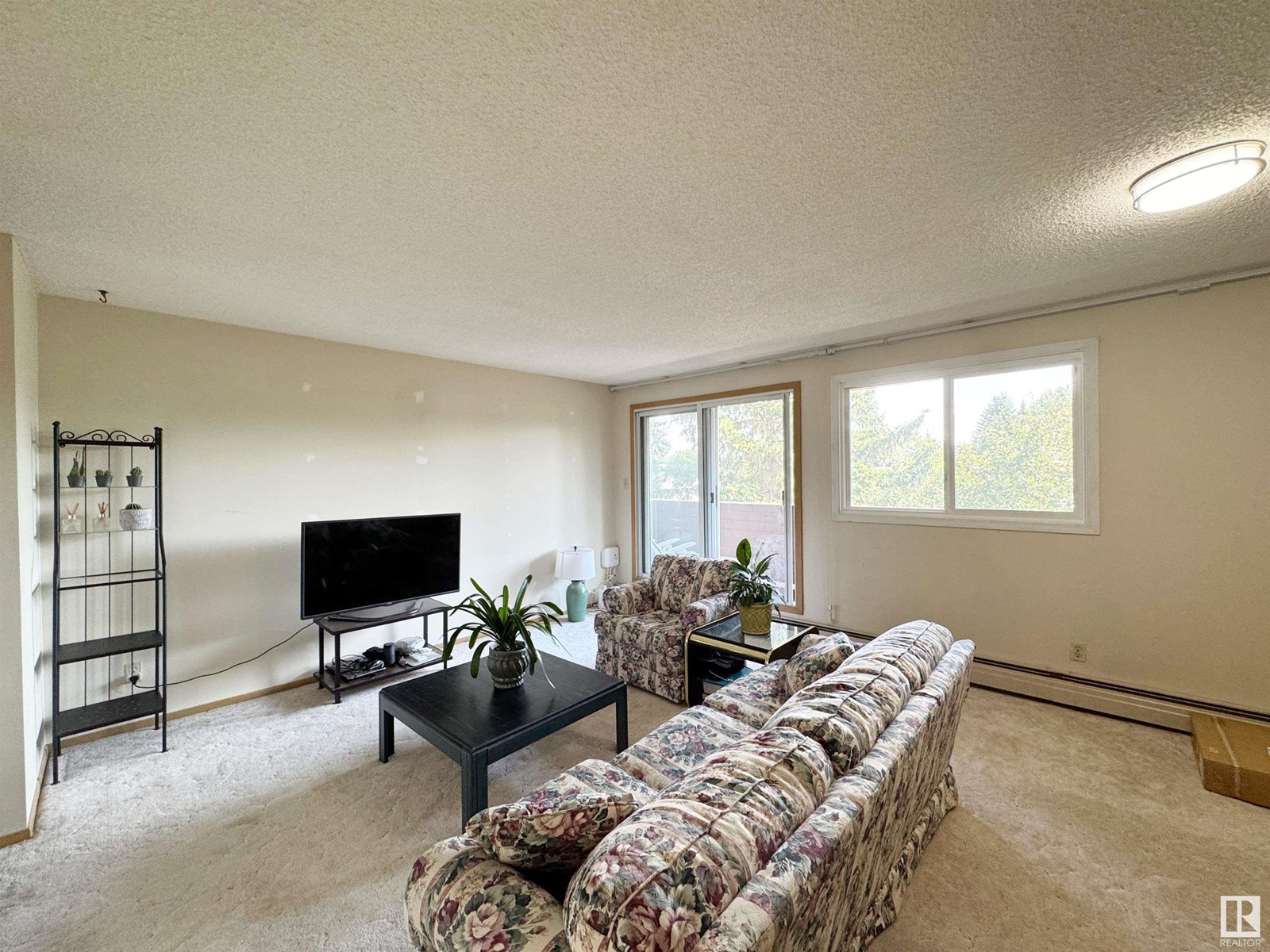 #312 2315 119 ST NW