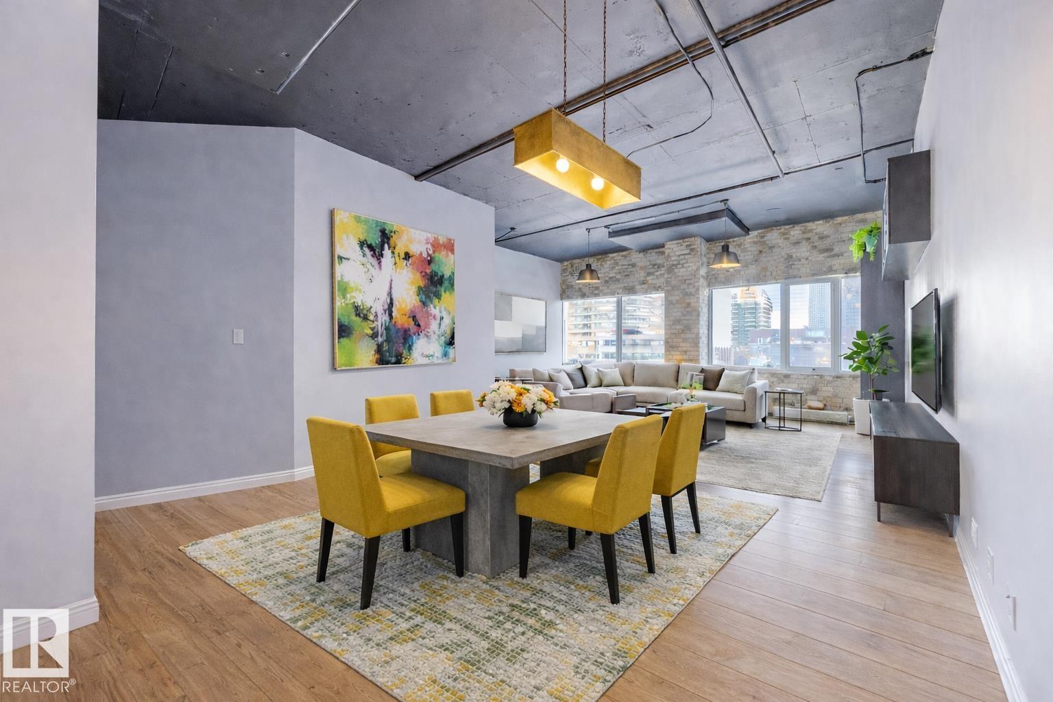 #303 10179 105 ST NW