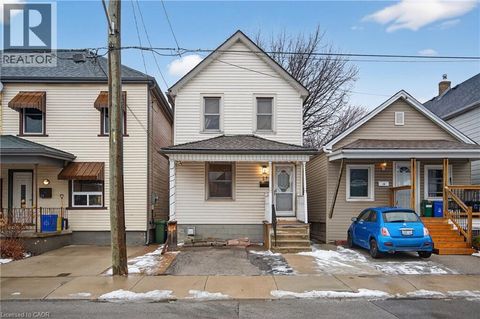 27 MAYFLOWER Avenue Hamilton ON L8L2K5