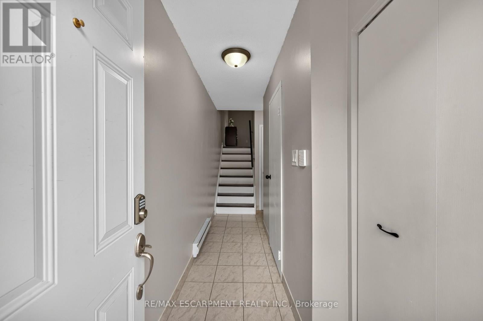 23 ROSEDALE COURT