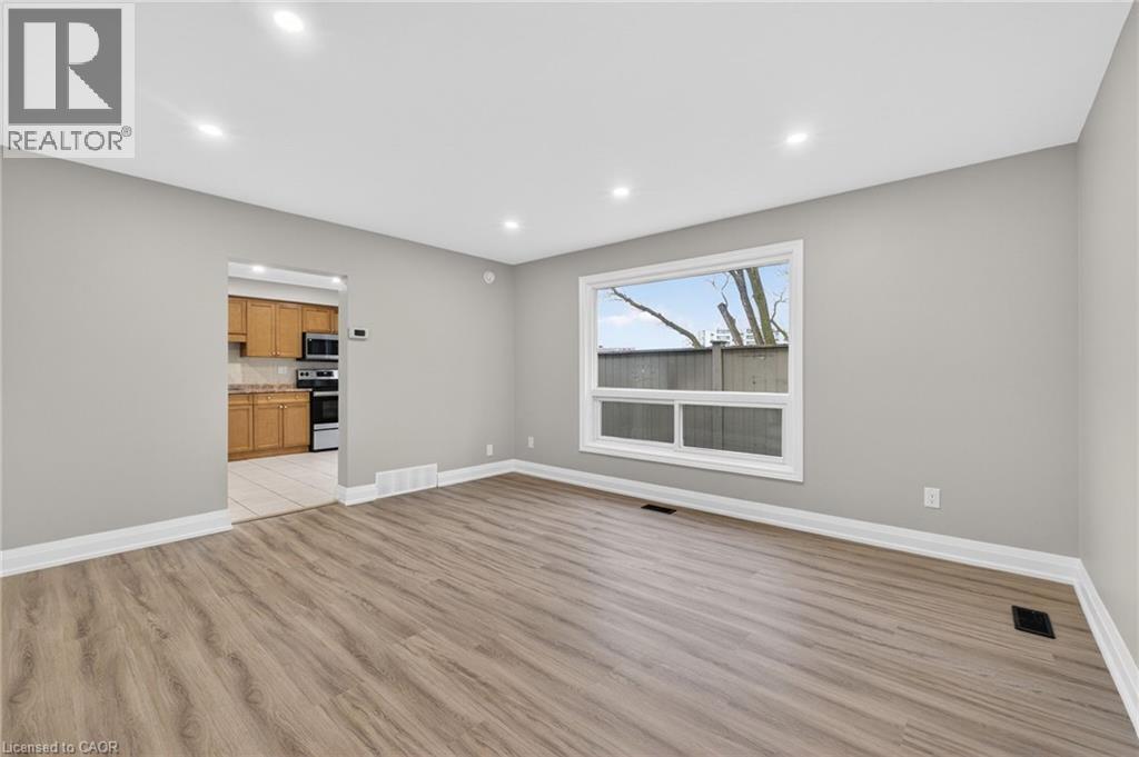 65 WOODMAN Drive S