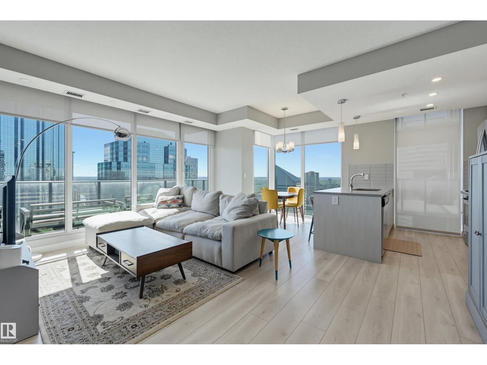 #2804 10180 103 ST NW