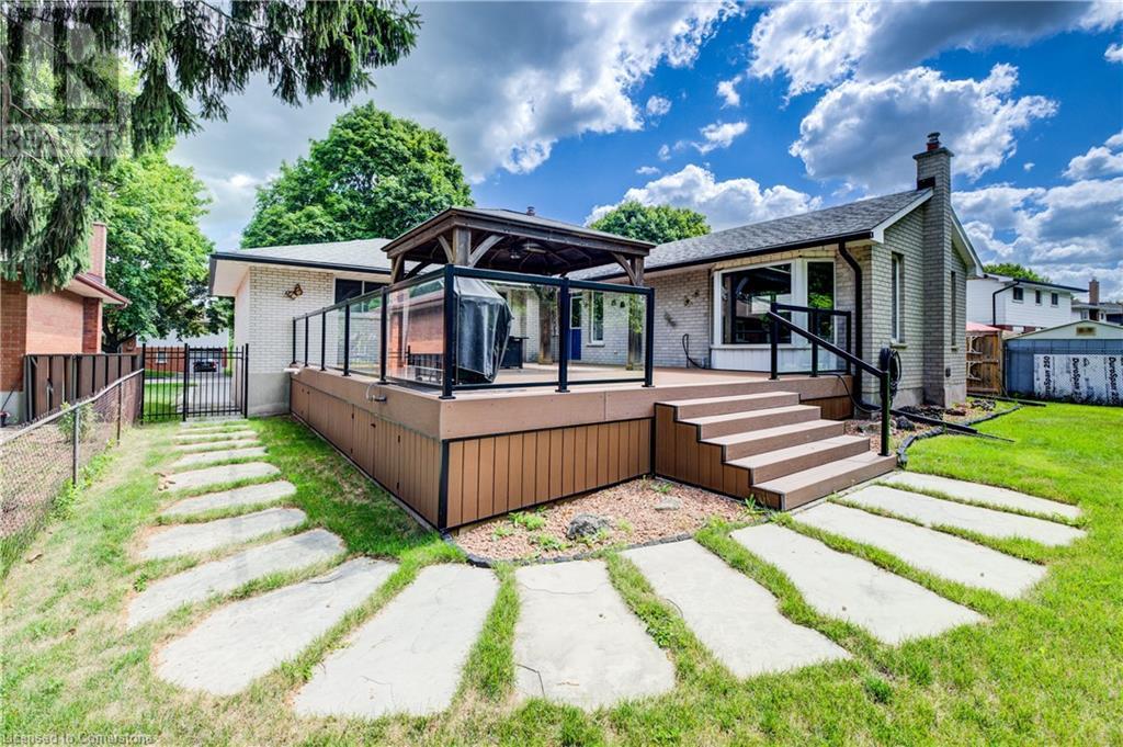 28 ELMHURST Crescent