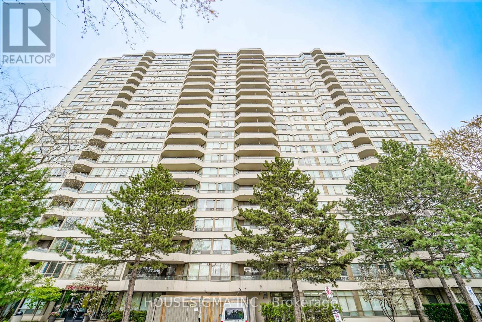1602 - 5 GREYSTONE WALK DRIVE