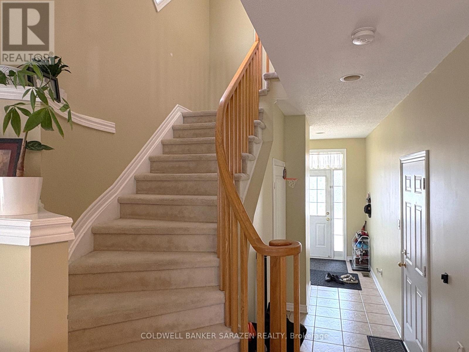 253 SADDLESMITH CIRCLE