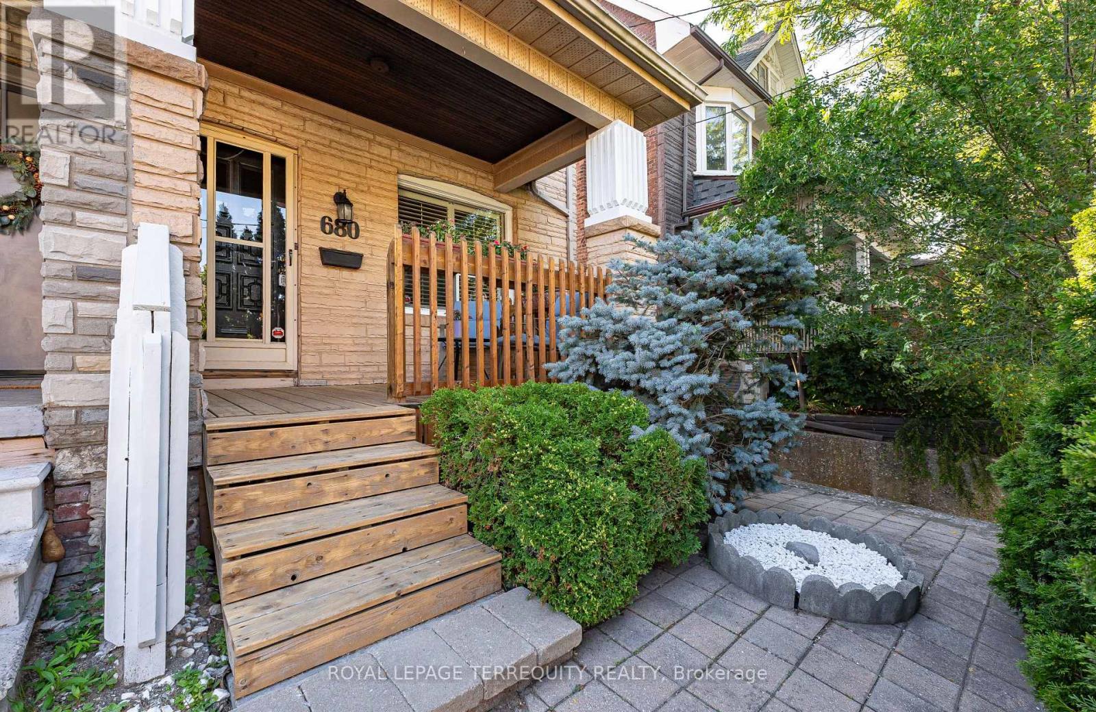 680 WOODBINE AVENUE