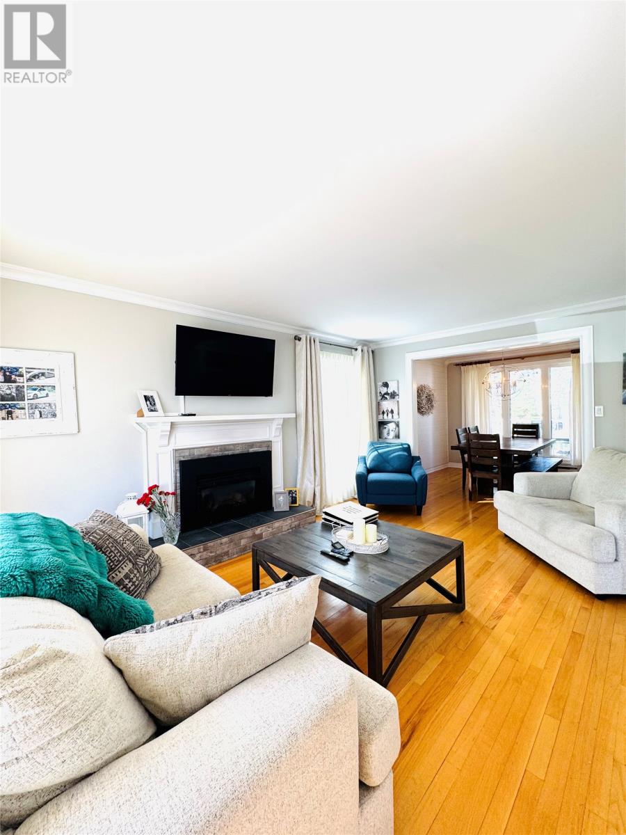 14 Scott Place
