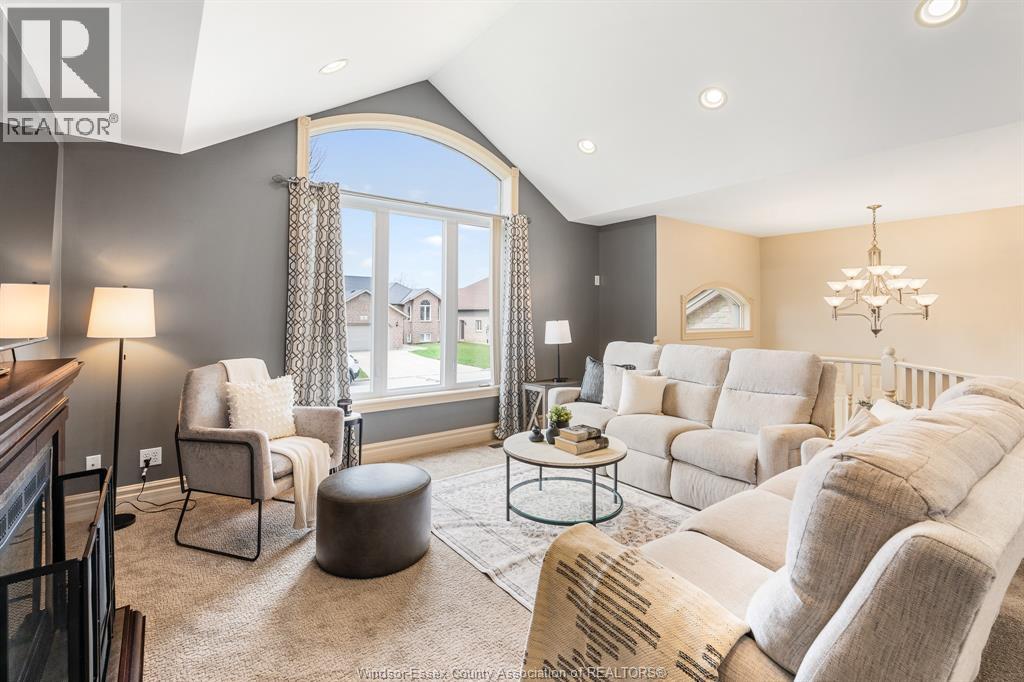 7 Beniuk COURT