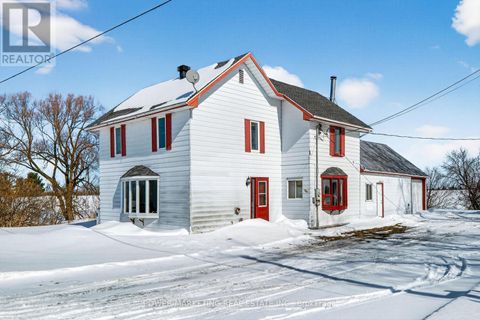 955 ST GUILLAUME ROAD Russell ON K0A1W0