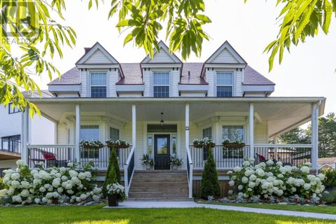 32 Joaquina Court Dartmouth NS B2X3R1