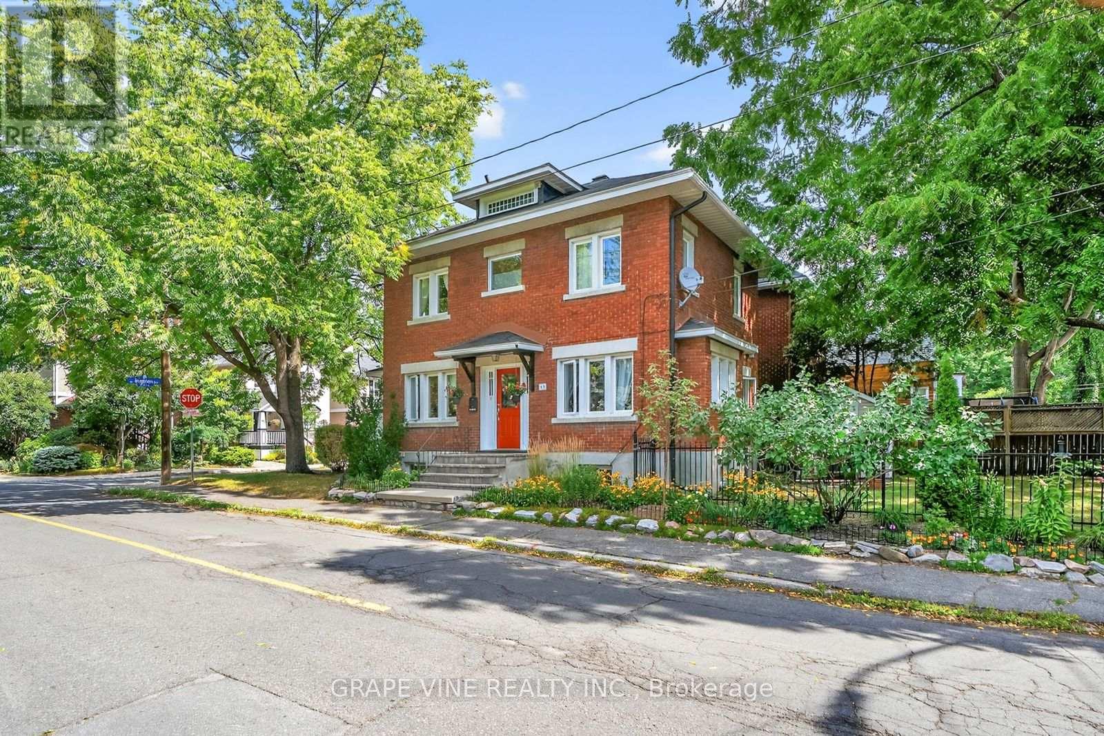 65 BRISTOL AVENUE