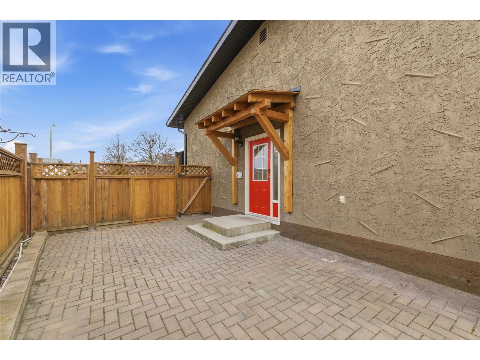 877 Tataryn Road
