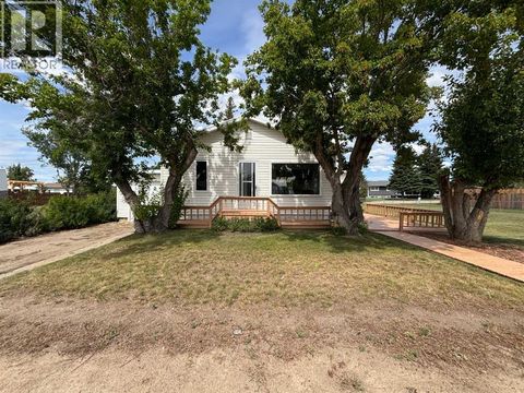 307 Centre Avenue Coutts AB T0K0N0