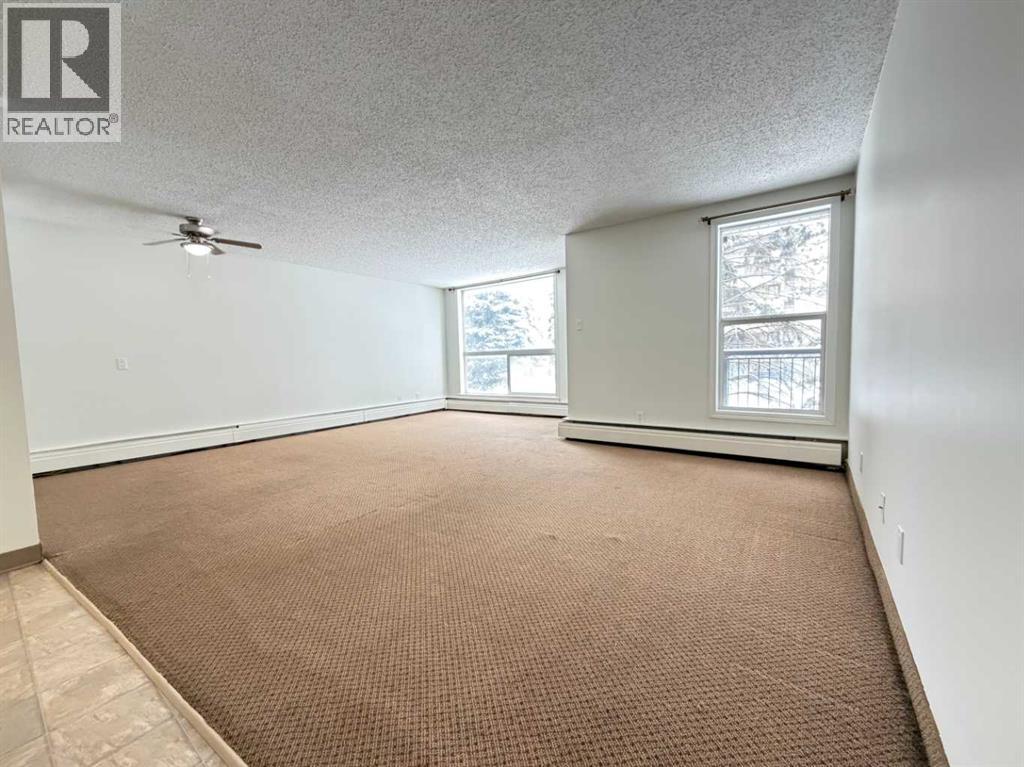 223, 14921 Macdonald Drive