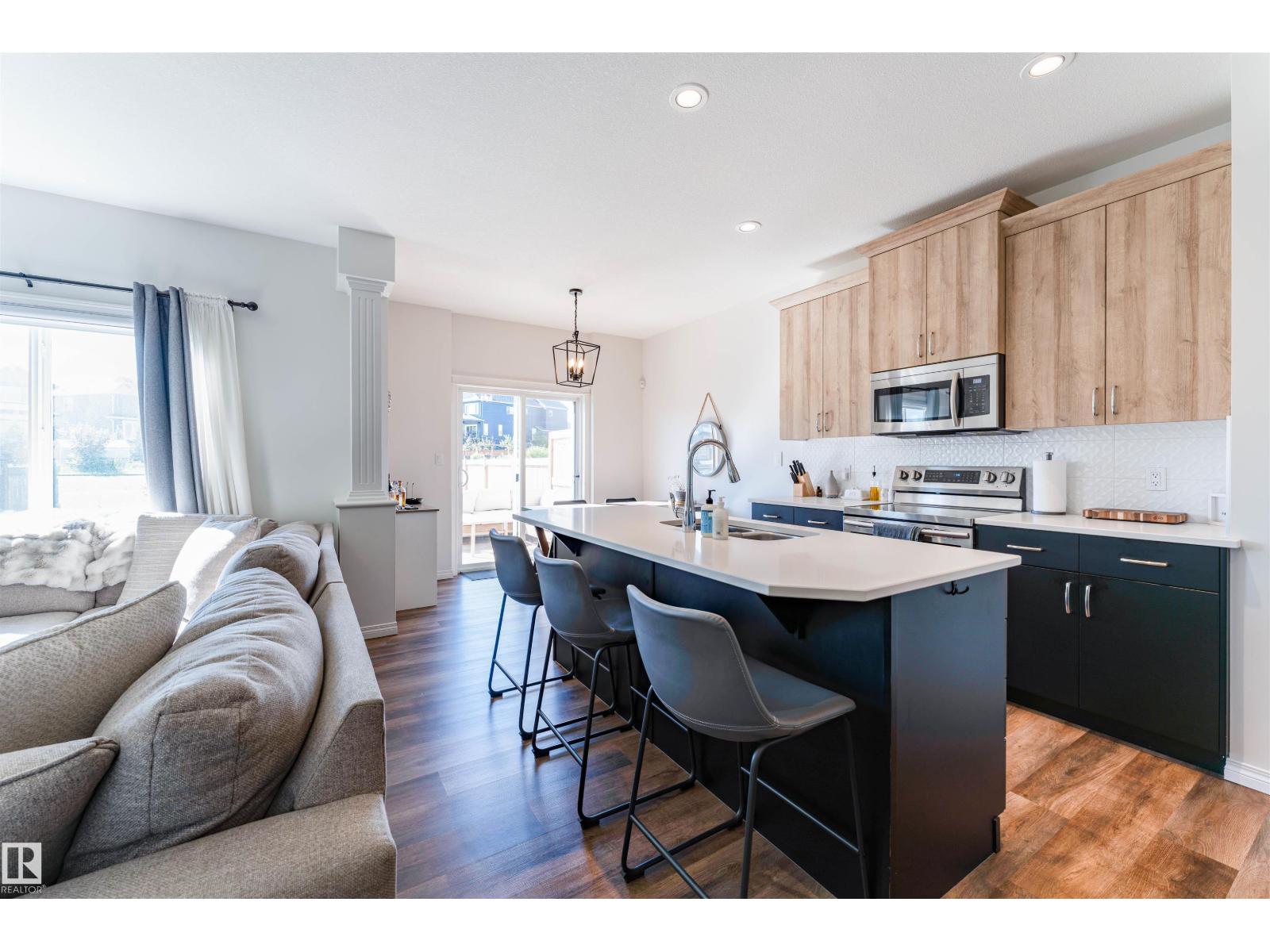 12817 205 ST NW