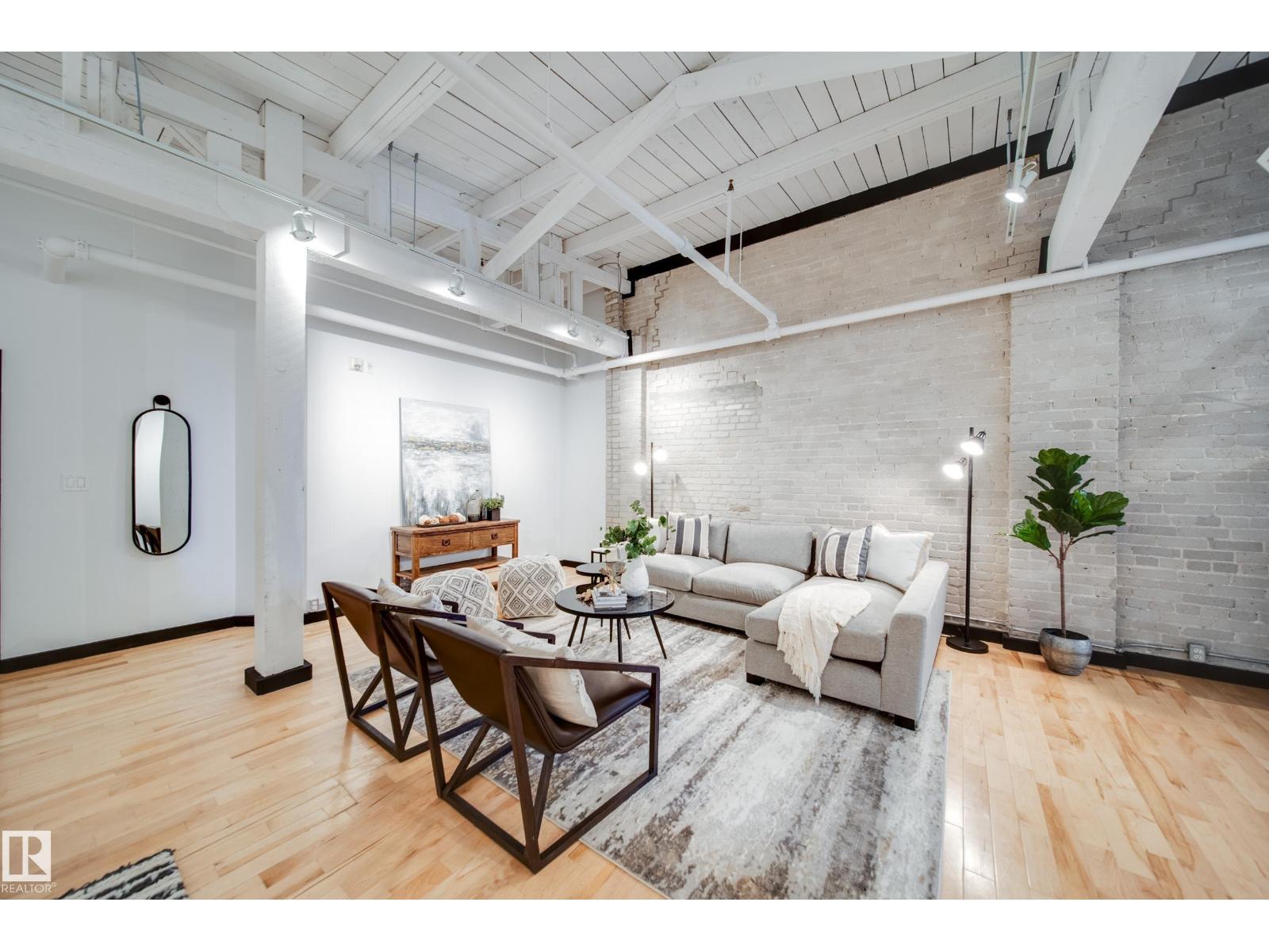 #501 10169 104 ST NW