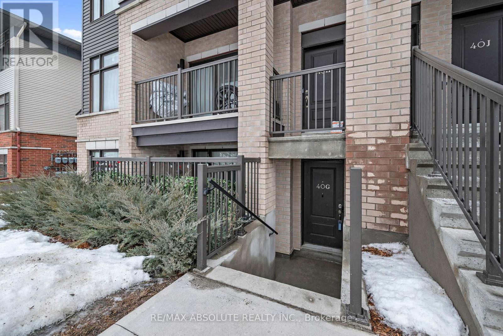 G - 40 JAGUAR PRIVATE