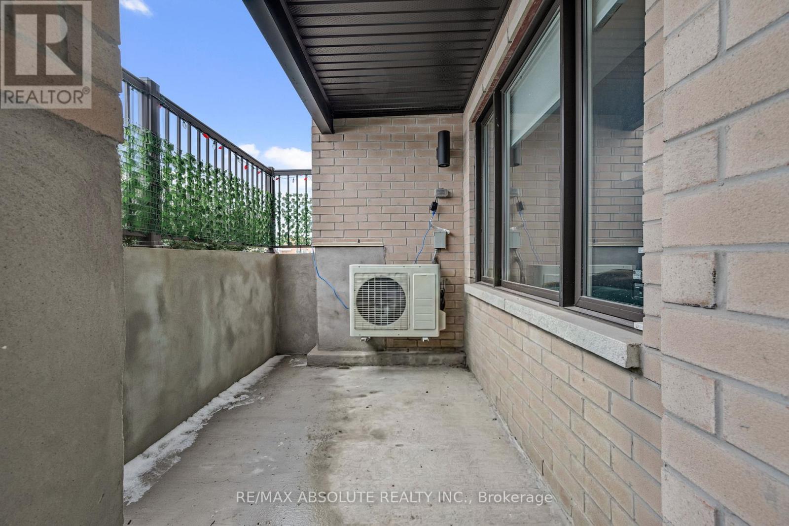 G - 40 JAGUAR PRIVATE