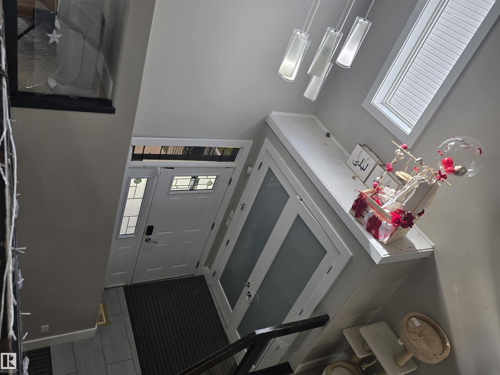 1019 175 ST SW
