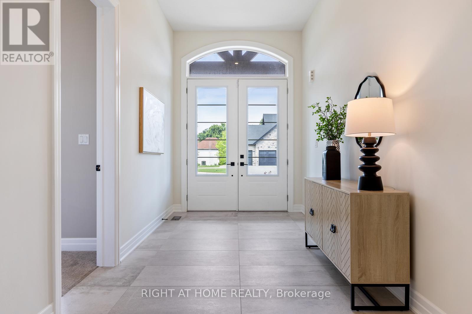 11 WHITCOMBE WAY