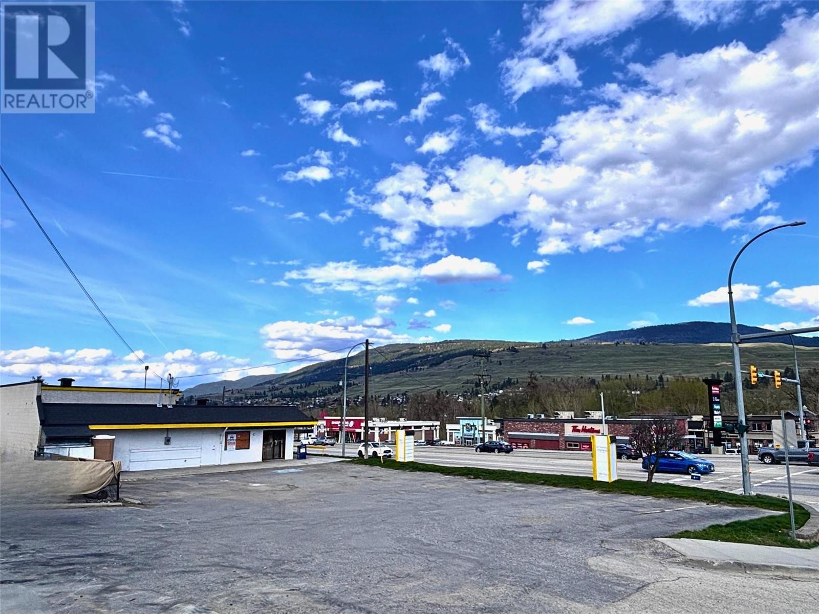 9918 Highway 97 Highway