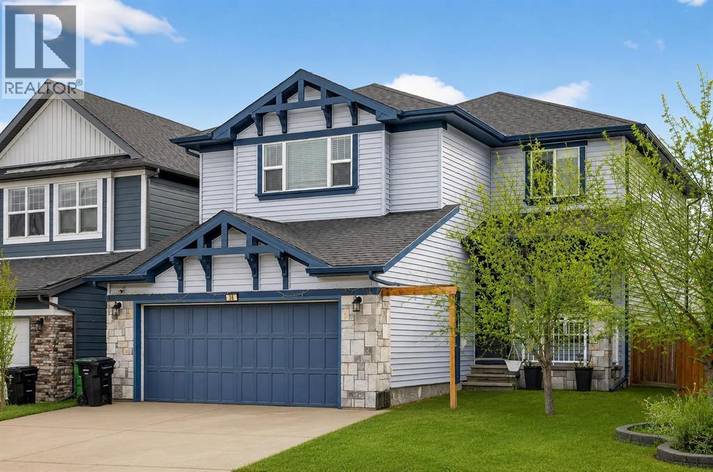 38 Silverado Skies Crescent