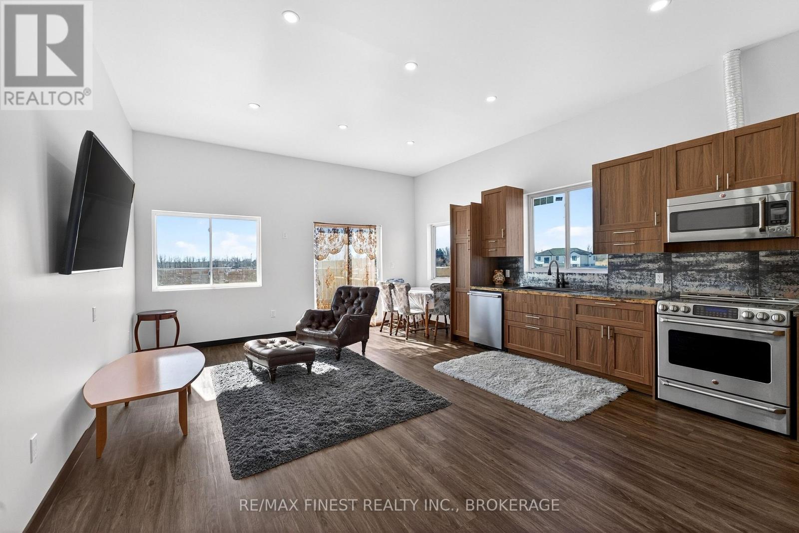 4326 COUNTY RD 6