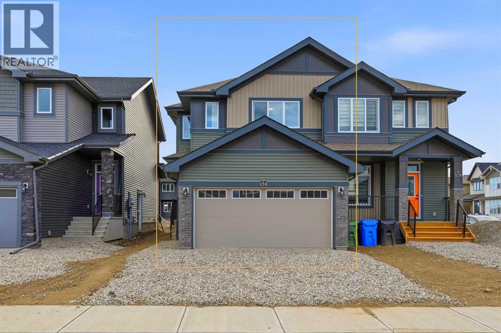 154 Belvedere Crescent SE