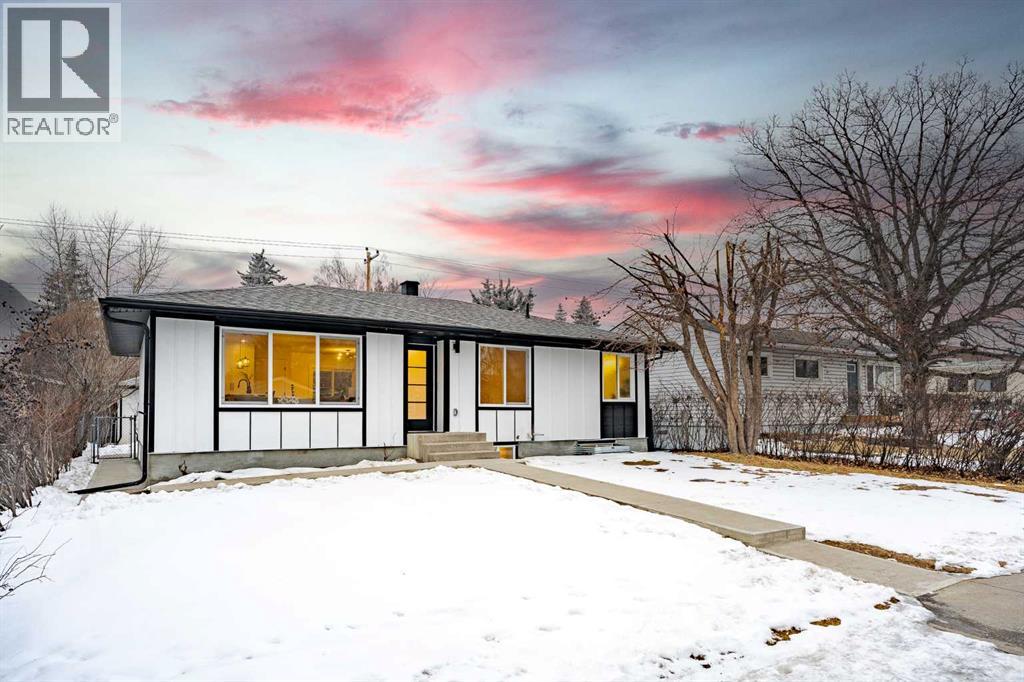 451 Arlington Drive SE