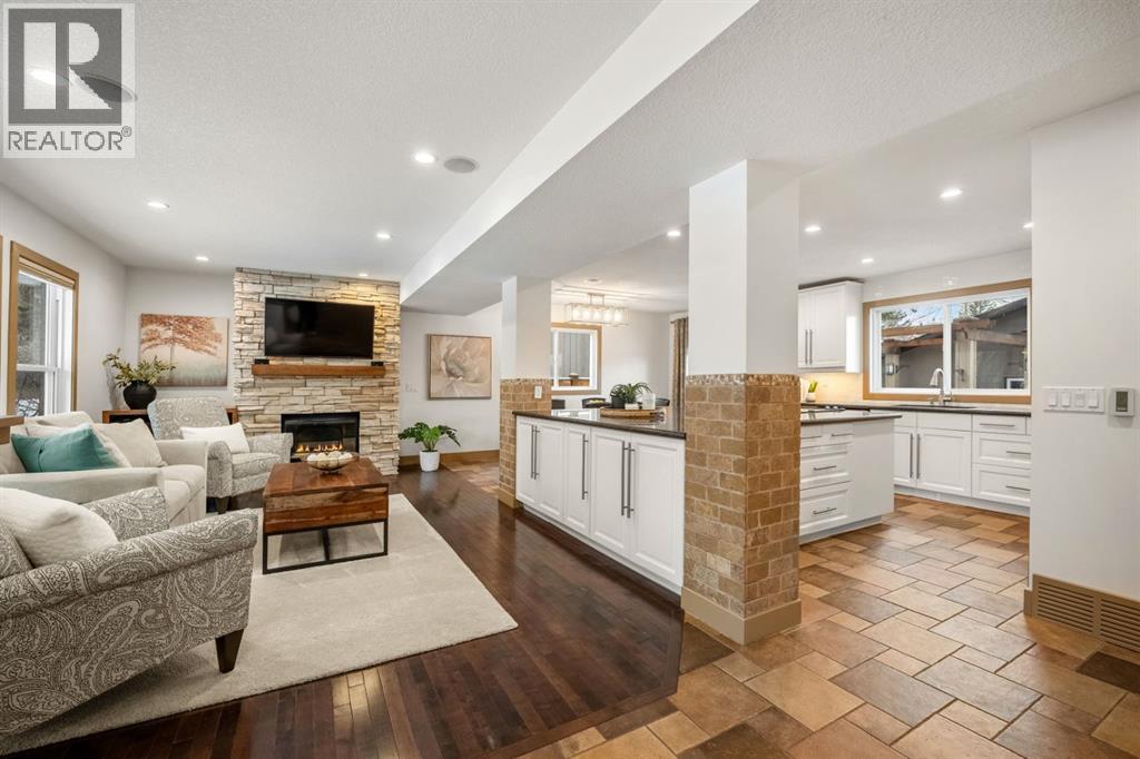 250 Lake Fraser Place SE